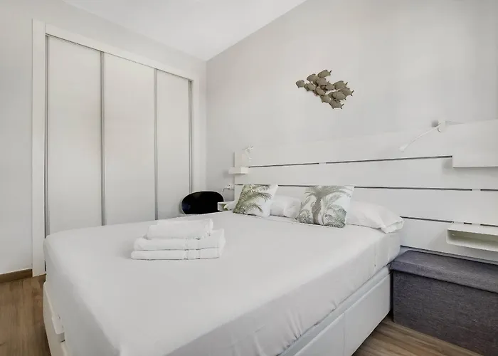Appartement à 2 Chambres à Coucher